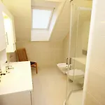 Дом отдыха Five-bedroom In 2 Jelsa