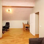 Five-bedroom In 2 * Jelsa