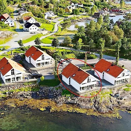 Five-bedroom In 2 *