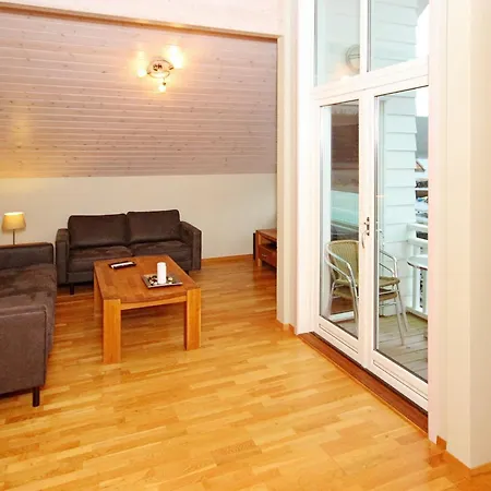 Five-bedroom In 2 *