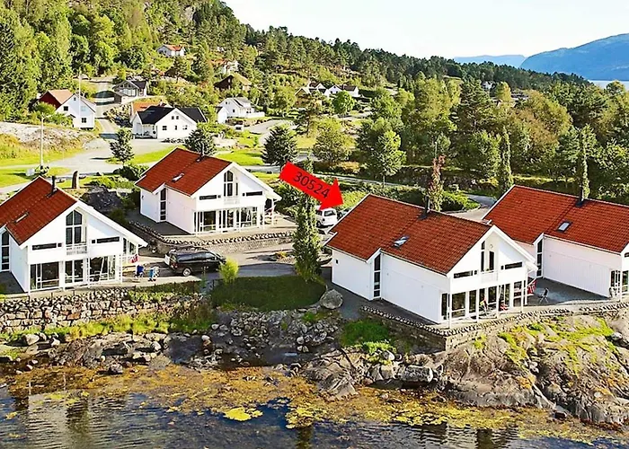 Ferienhaus Five-bedroom In 2 Jelsa